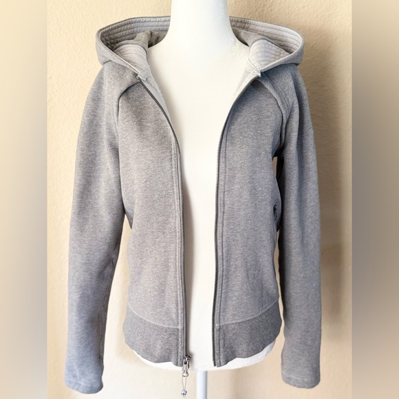 Lululemon Scuba Hoodie in Heathered Medium Grey - Size 6 - Picture 9 of 12